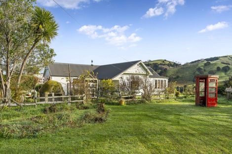 Photo of property in 1453a Masterton Castlepoint Road, Tauweru, Masterton, 5889