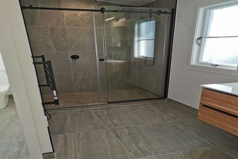 Photo of property in 4/141 Colwill Road, Massey, Auckland, 0614