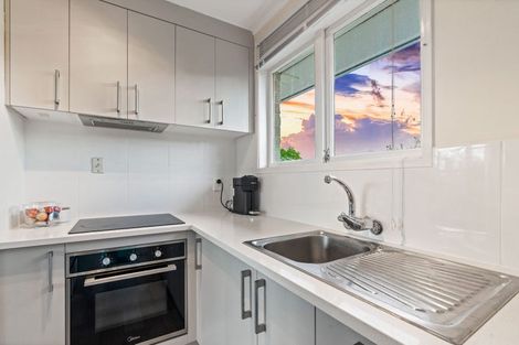 Photo of property in 1/32 Rosewarne Crescent, Glendene, Auckland, 0602