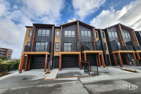 Photo of property in 6/35 Marine Parade, Hobsonville, Auckland, 0616