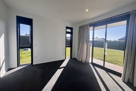Photo of property in 6 Westmoreland Road, Darfield, 7510