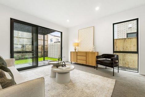 Photo of property in 40 Koura Road, Flat Bush, 2019