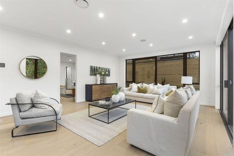 Photo of property in 7 Kina Place, Long Bay, Auckland, 0630