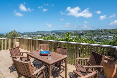 Photo of property in 2/77 Nevay Road, Miramar, Wellington, 6022