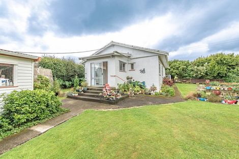 Photo of property in 1580 South Road, Manutahi, Patea, 4598