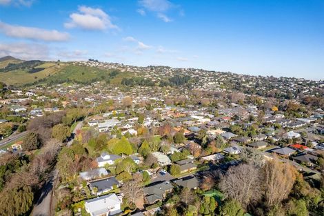 Photo of property in 9 Castle Way, Beckenham, Christchurch, 8023