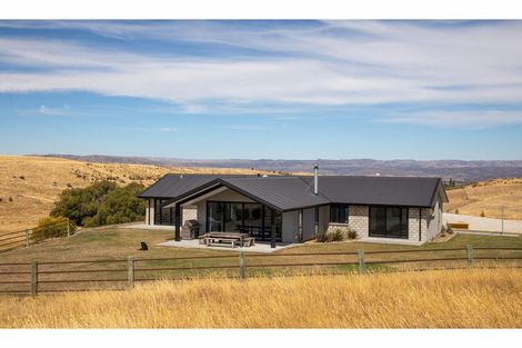 Photo of property in Nelsen Ridge Road, Waikerikeri, Alexandra, 9393