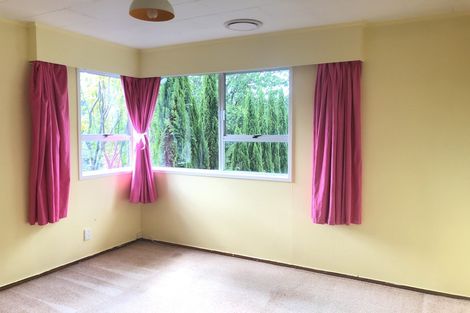 Photo of property in 16 Contessa Drive, Glenfield, Auckland, 0629