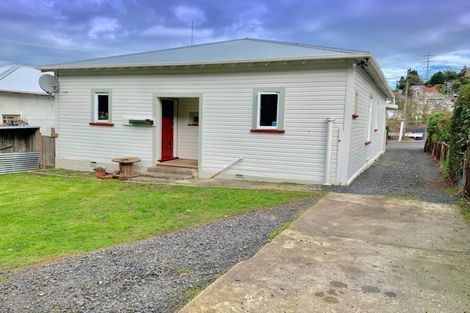 Photo of property in 131 Glen Road, The Glen, Dunedin, 9011