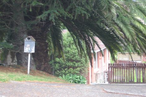 Photo of property in 22 Morriggia Place, Bayview, Auckland, 0629