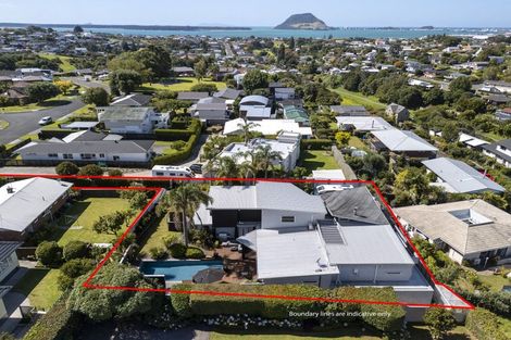 Photo of property in 21 Hillcrest Road, Otumoetai, Tauranga, 3110