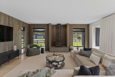 Photo of property in 14 Pukeko Way, Kinloch, Taupo, 3377