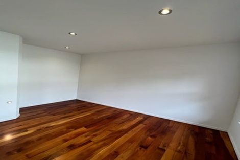 Photo of property in 2/180 Archers Road, Glenfield, Auckland, 0629