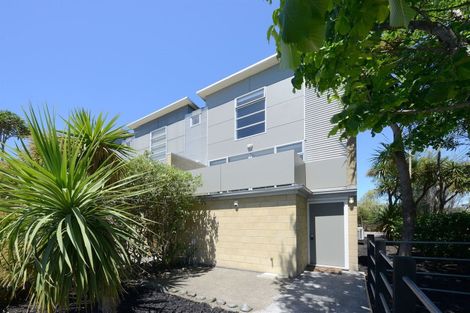 Photo of property in 130 Purchas Street, Edgeware, Christchurch, 8013