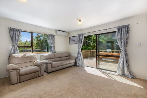 Photo of property in 6a Mossburn Grove, Kelson, Lower Hutt, 5010