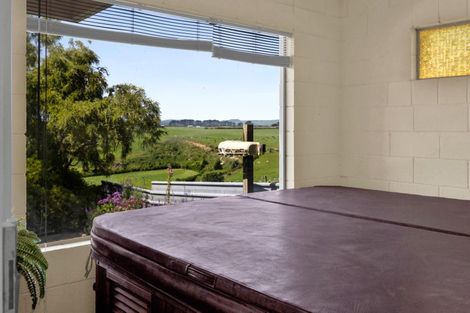 Photo of property in 38 Douglas Street, Hawera, 4610