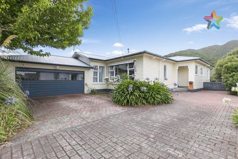 Photo of property in 11 Godley Street, Waterloo, Lower Hutt, 5011