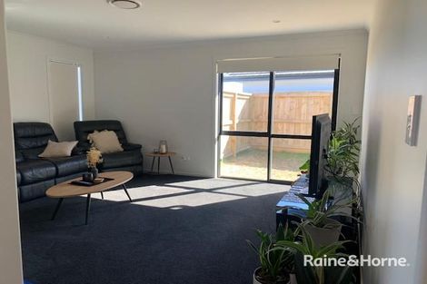 Photo of property in 213 Te Okuroa Drive, Papamoa, 3118