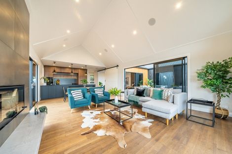 Photo of property in 229 Fairview Drive, Birchville, Upper Hutt, 5372