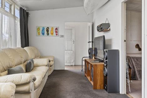 Photo of property in 12 Moana Crescent, Mangakino, 3421