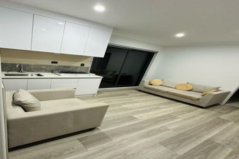 Photo of property in 24 Rathfarnham Road, Flat Bush, Auckland, 2019