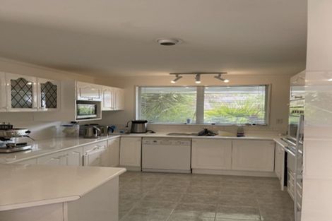 Photo of property in 69 Marina View Drive, West Harbour, Auckland, 0618