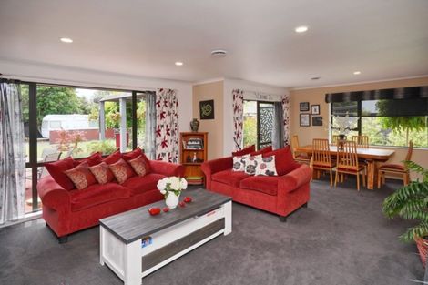 Photo of property in 9 Manahi Place, Woodend, 7610