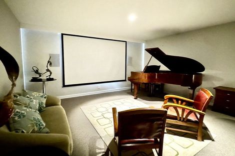 Photo of property in 16 Burnham Street, Seatoun, Wellington, 6022