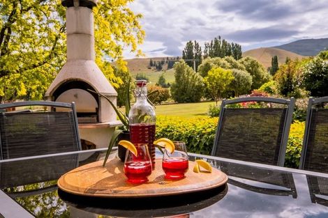 Photo of property in 82 Burn Cottage Road, Cromwell, 9384