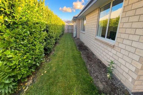 Photo of property in 7 Hineaari Street, Marshland, Christchurch, 8083