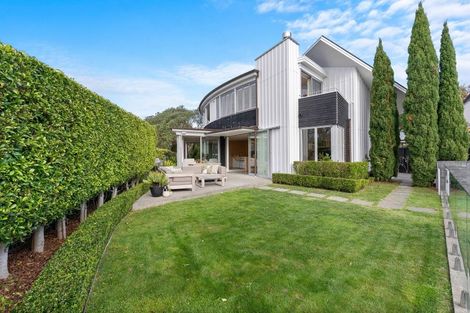 Photo of property in 33a Stanley Point Road, Stanley Point, Auckland, 0624