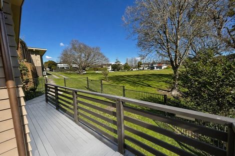 Photo of property in 26 Fratley Avenue, Farm Cove, Auckland, 2012