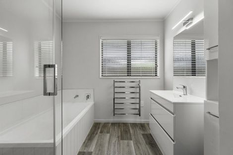 Photo of property in 34a Clare Street, Cambridge, 3434