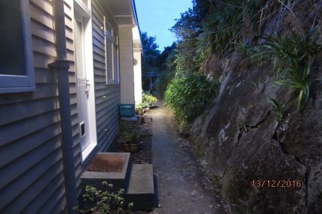 Photo of property in 1 Warwick Street, Wilton, Wellington, 6012