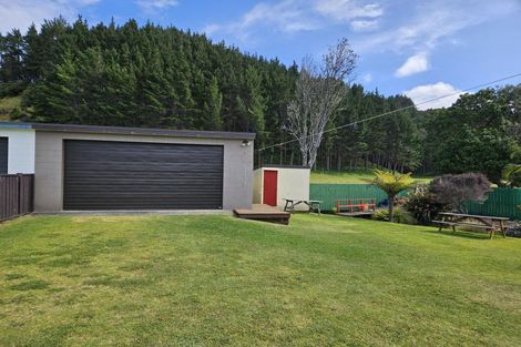 Photo of property in 27 Taiwa Road, Oakura, Hikurangi, 0184