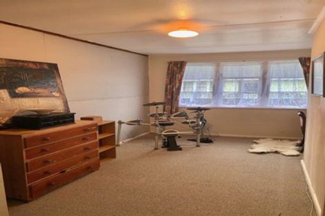 Photo of property in 8 Maire Street, Otaki, 5512