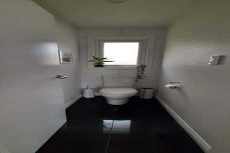 Photo of property in 12 Forest Road, Pinehaven, Upper Hutt, 5019