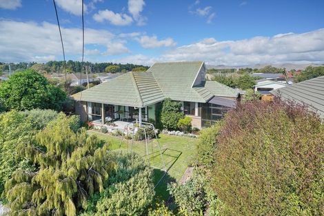 Photo of property in 8 Quebec Place, Wainoni, Christchurch, 8061