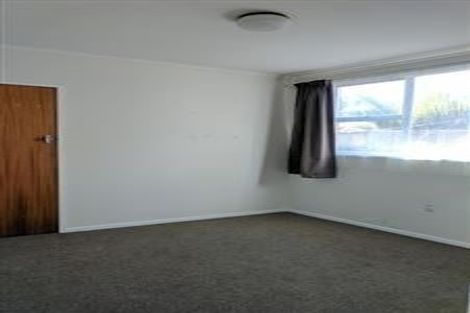 Photo of property in 2/50 Kitchener Road, Milford, Auckland, 0620