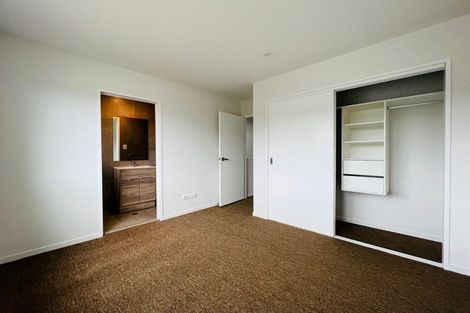 Photo of property in 11a Crestview Rise, Papakura, 2110