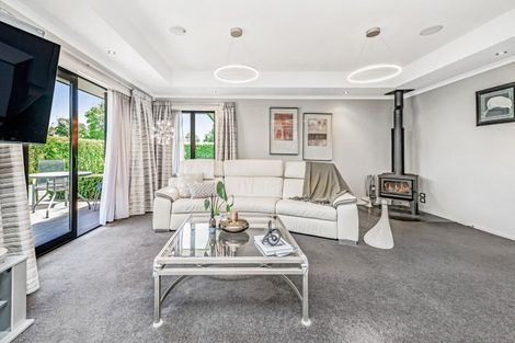 Photo of property in 1 Brinsworth Avenue, West Melton, 7618