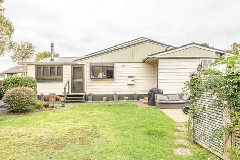 Photo of property in 5 Caversham Road, Westmere, Whanganui, 4501