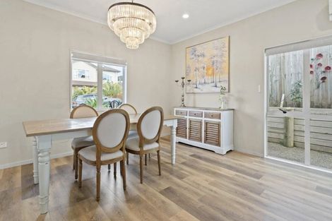 Photo of property in 10 Mission Heights Drive, Flat Bush, Auckland, 2016