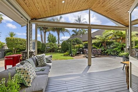 Photo of property in 2 Merlot Place, Rototuna, Hamilton, 3210