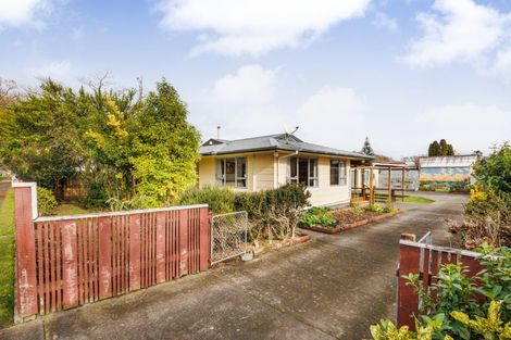 Photo of property in 86 Maxwells Line, Awapuni, Palmerston North, 4412