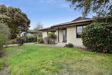 Photo of property in 4 Kinross Street, Hei Hei, Christchurch, 8042