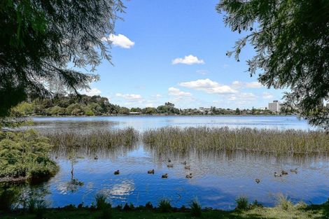 Photo of property in 19 Lake Domain Drive, Frankton, Hamilton, 3204