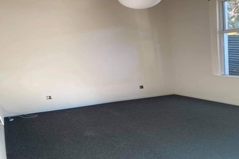 Photo of property in 70 Shakespeare Road, Bluff Hill, Napier, 4110