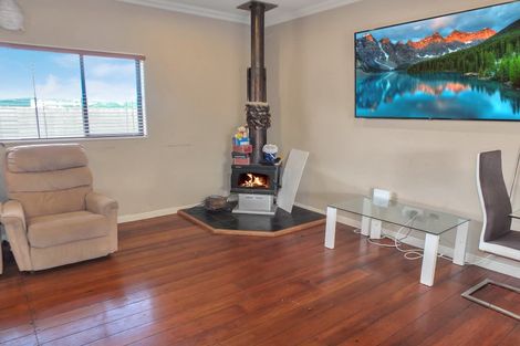 Photo of property in 11a Chaffey Street, Foxton Beach, Foxton, 4815