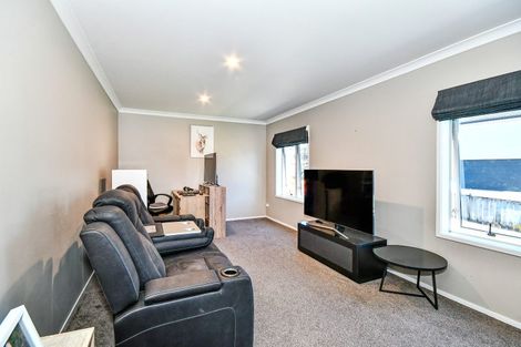 Photo of property in 30 Reidy Place, Pukekohe, 2120